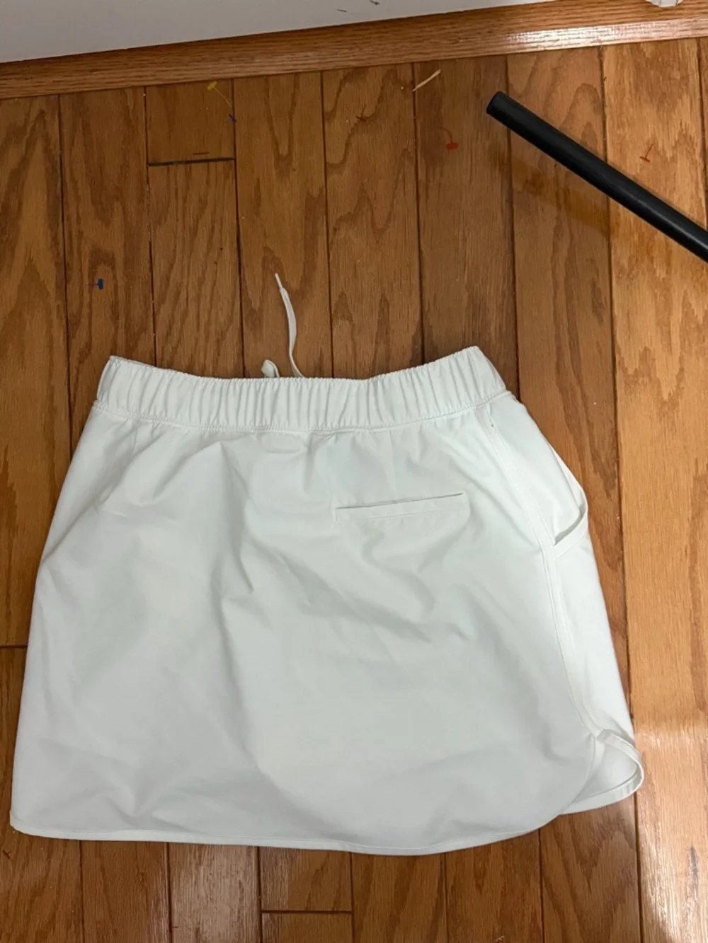 White Athletic Skort with Elastic Waist size small